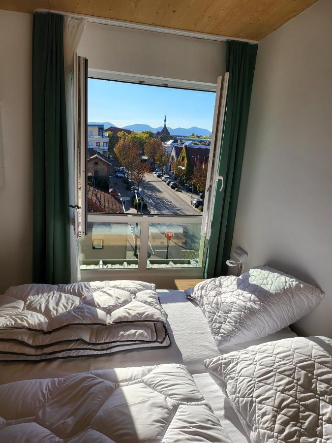Boardinghouse-Landau Aparthotel Λαντάου Εξωτερικό φωτογραφία