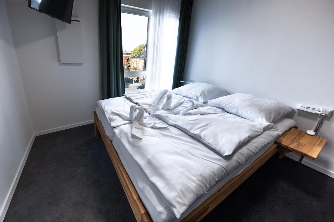 Boardinghouse-Landau Aparthotel Λαντάου Εξωτερικό φωτογραφία