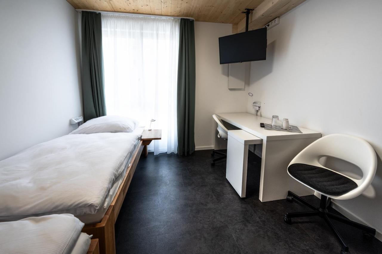 Boardinghouse-Landau Aparthotel Λαντάου Εξωτερικό φωτογραφία